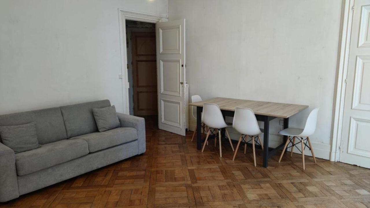 Appartement 3 - T2 60M2 - Standing, Moderne Et Tout Equipe - Carmes-Renforts , Toulouse Luaran gambar